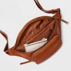 Casual Fanny Pack - Universal Thread™ -Hot Sale Universal Thread Shop GUEST 1747f0f2 38d4 45db 93bd bbdbbb898d5f