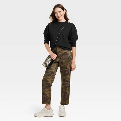 Women's Pullover Sweatshirt - Universal Thread™ Women's Pullover Sweatshirt - Universal Thread™ -Hot Sale Universal Thread Shop GUEST 55c82c68 80b5 4213 9eb1 4d38a3a7c28a