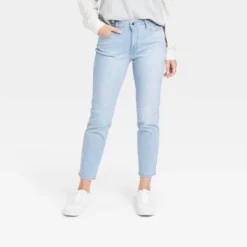 Women's High-Rise Slim Straight Jeans - Universal Thread™ Light Wash -Hot Sale Universal Thread Shop GUEST c06f92b5 3ee5 436f a989 e6ab2c7dcba1